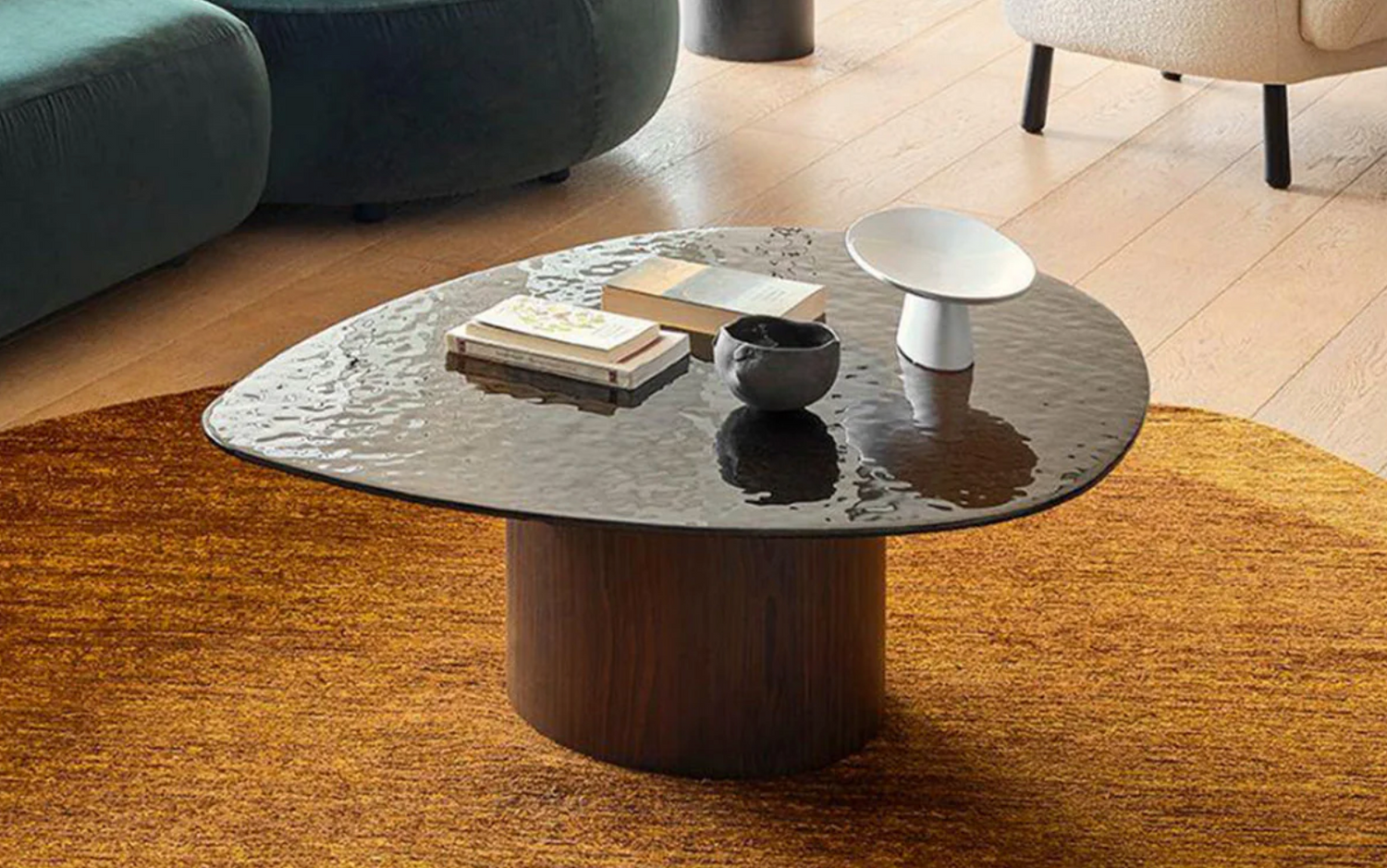 Mesas de Centro y Laterales en Tendencia - Diseño de Interiores 2024