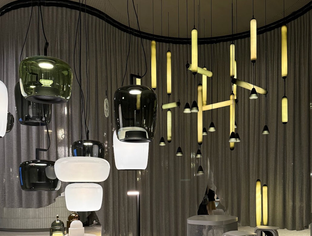 Iluminación que Transforma: Tendencias 2025 desde el Salone del Mobile Italia