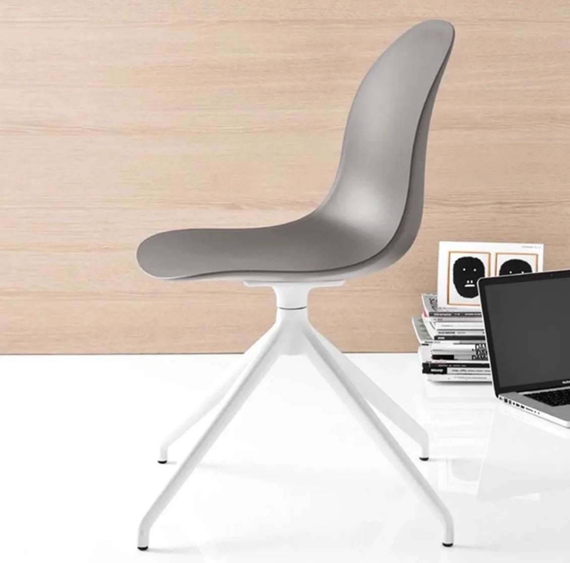 Silla giratoria Academy 180°. Muebles Italianos