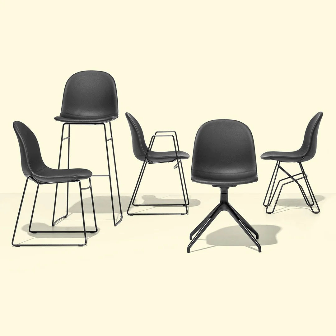 Silla Italiana Academy de cuero y brazos. Muebles Italianos