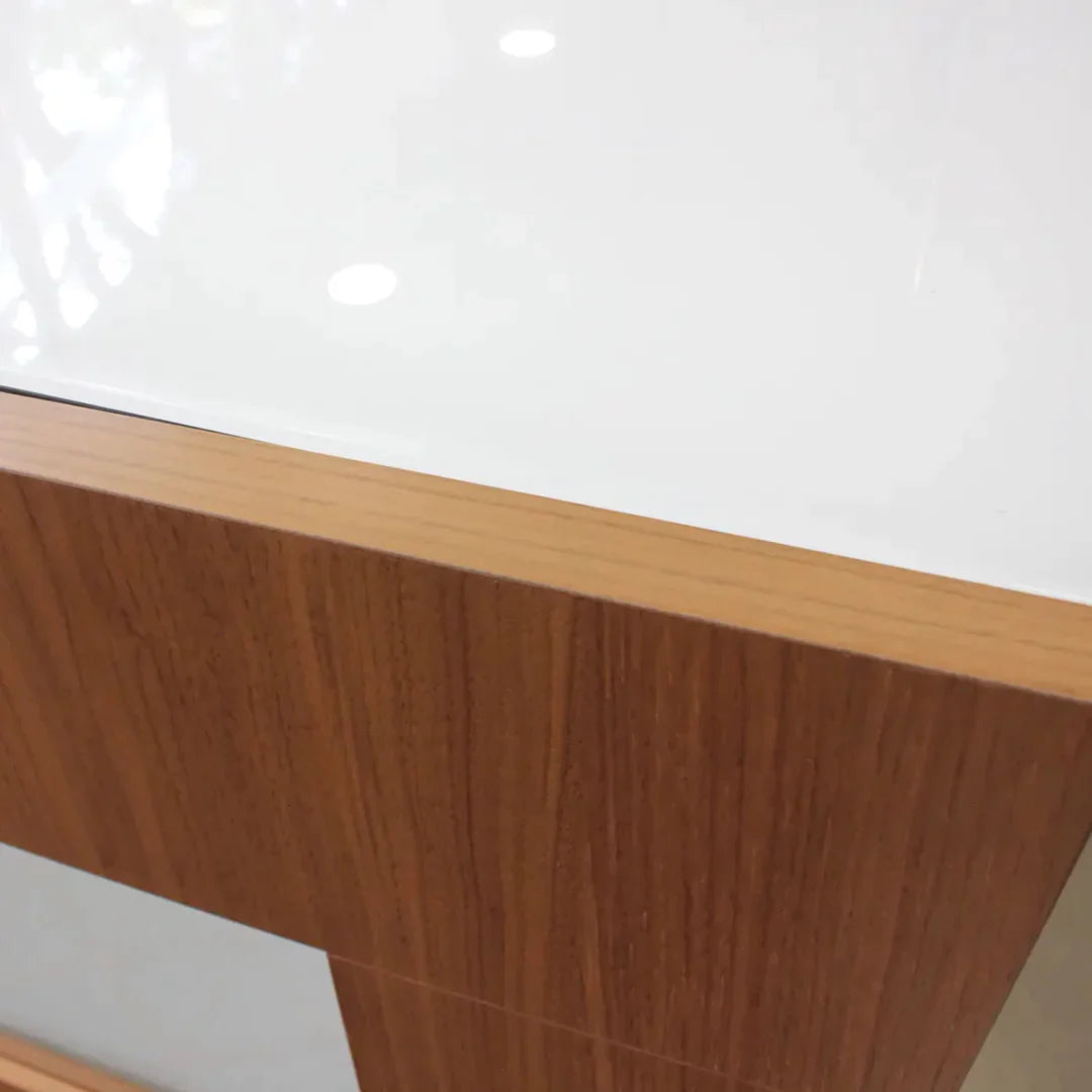 Buffet Metrópolis. Muebles Italianos