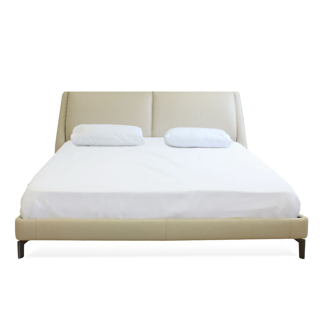 Cama Cuzco Natuzzi King Size piel Le mans rosa beige