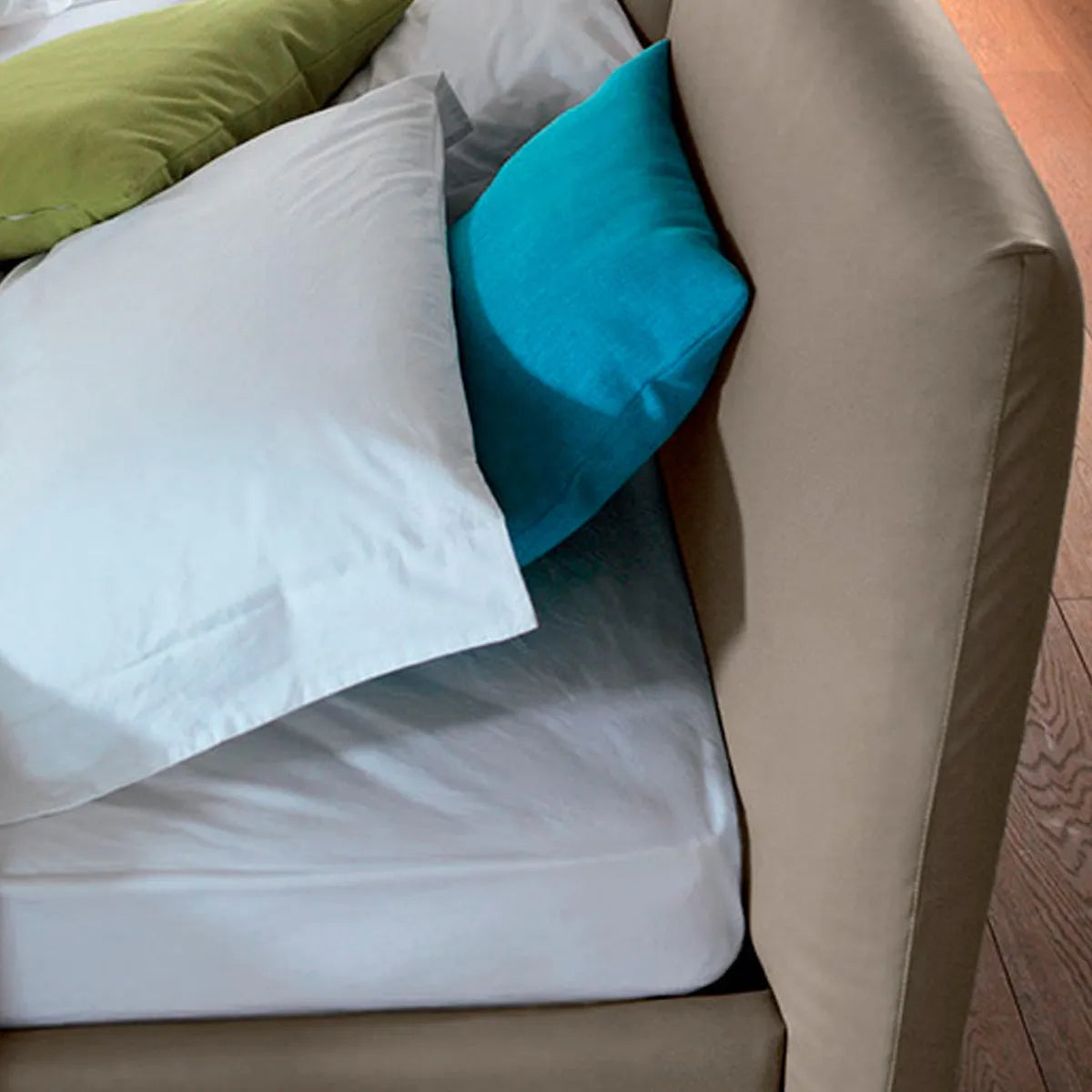 Cama Bridge Matrimonial. Muebles Italianos