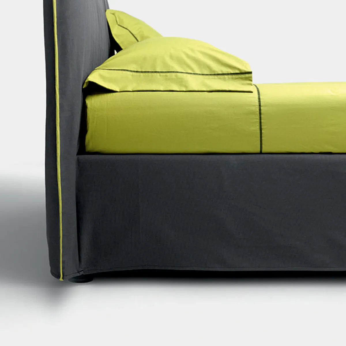 Cama ME Individual. Muebles Italianos