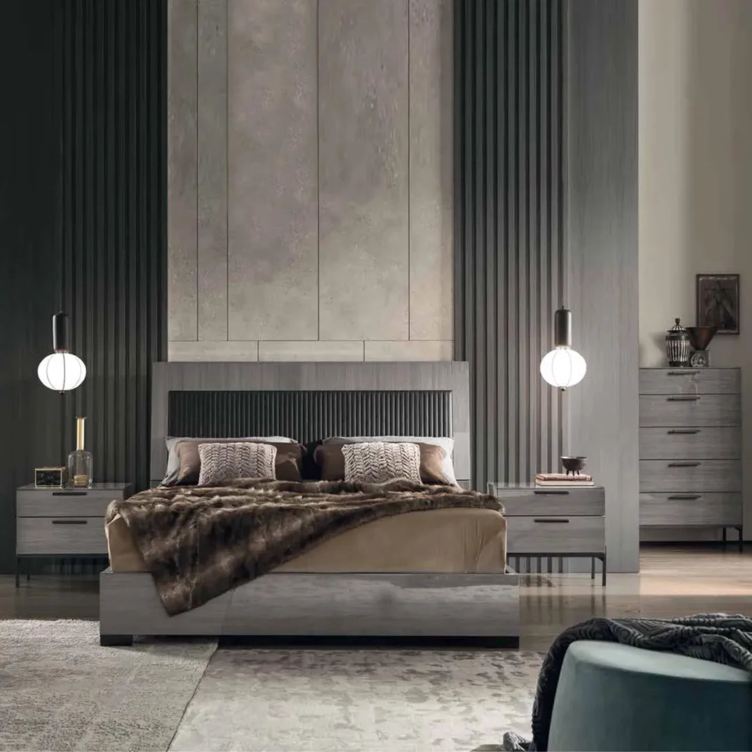 Cama Novecento Queen Size. Muebles Italianos