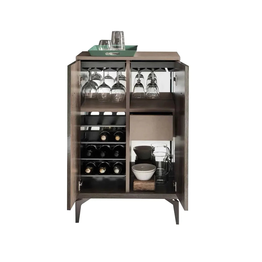 Cantina Matera. Muebles Italianos