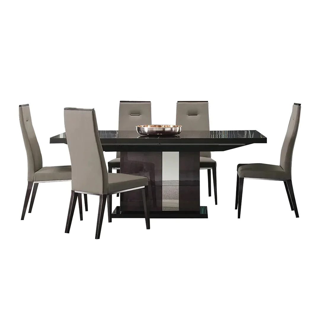 Comedor Heritage completo. Muebles Italianos