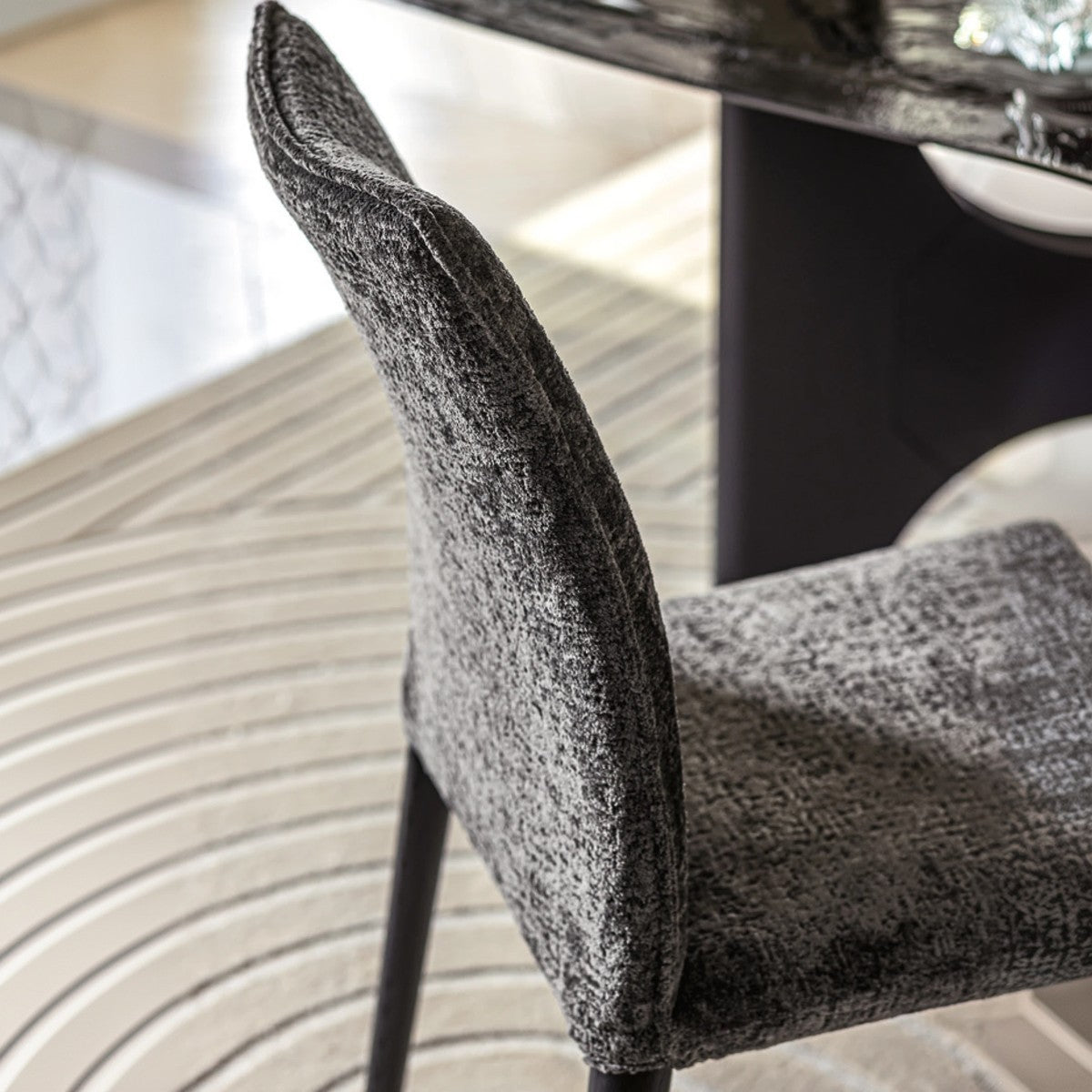 Silla Fay tela y madera