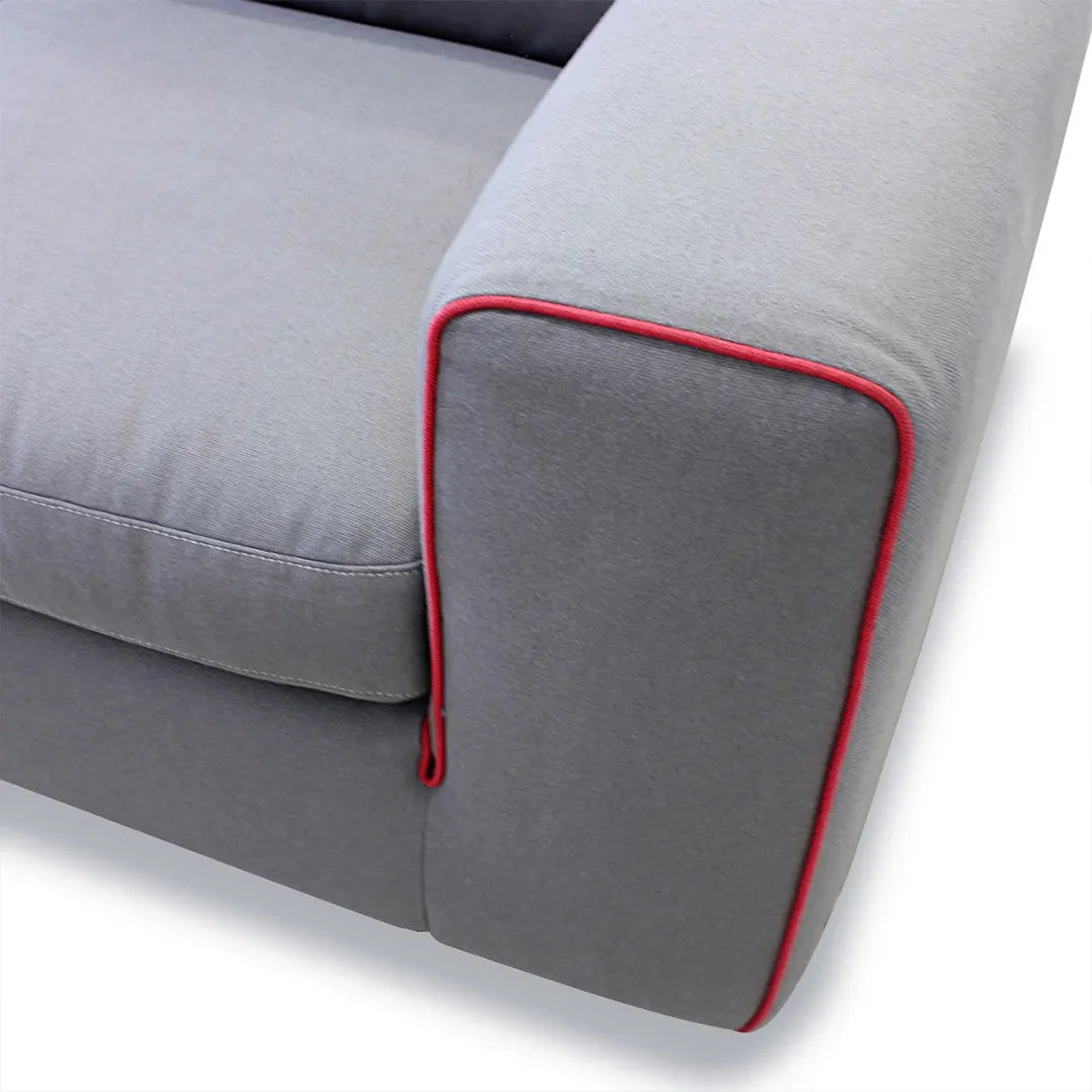 Loveseat Iseo fango rojo. Muebles Italianos