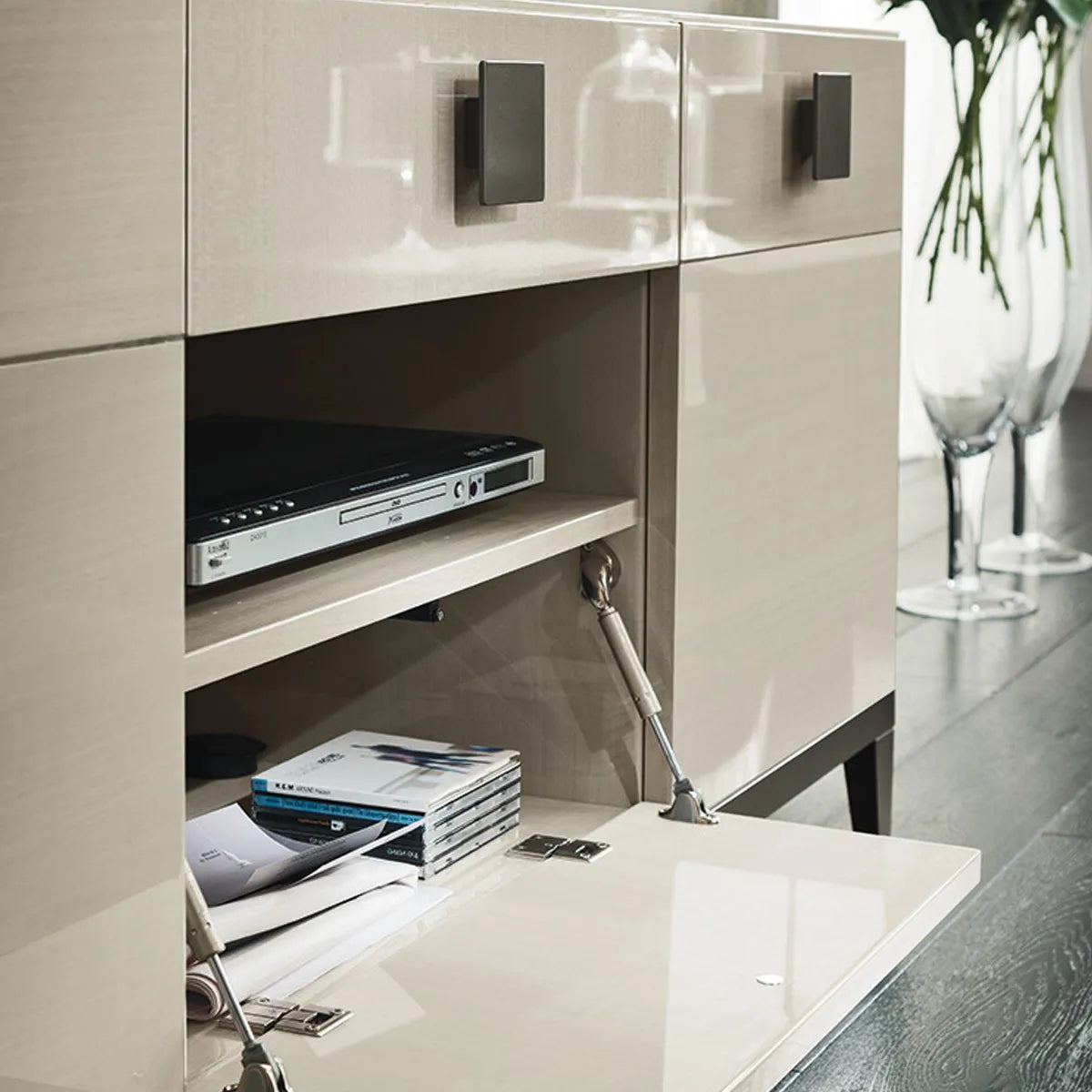 Mueble de TV Mont Blanc. Muebles Italianos