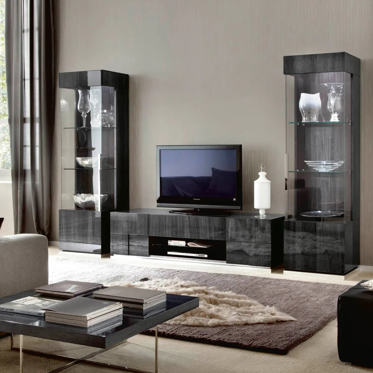 Mueble de TV Montecarlo. Muebles Italianos