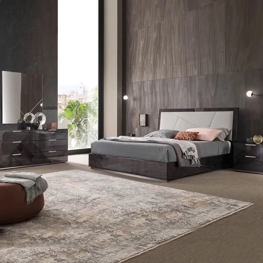 Recámara completa King size Riviera. Muebles Italianos