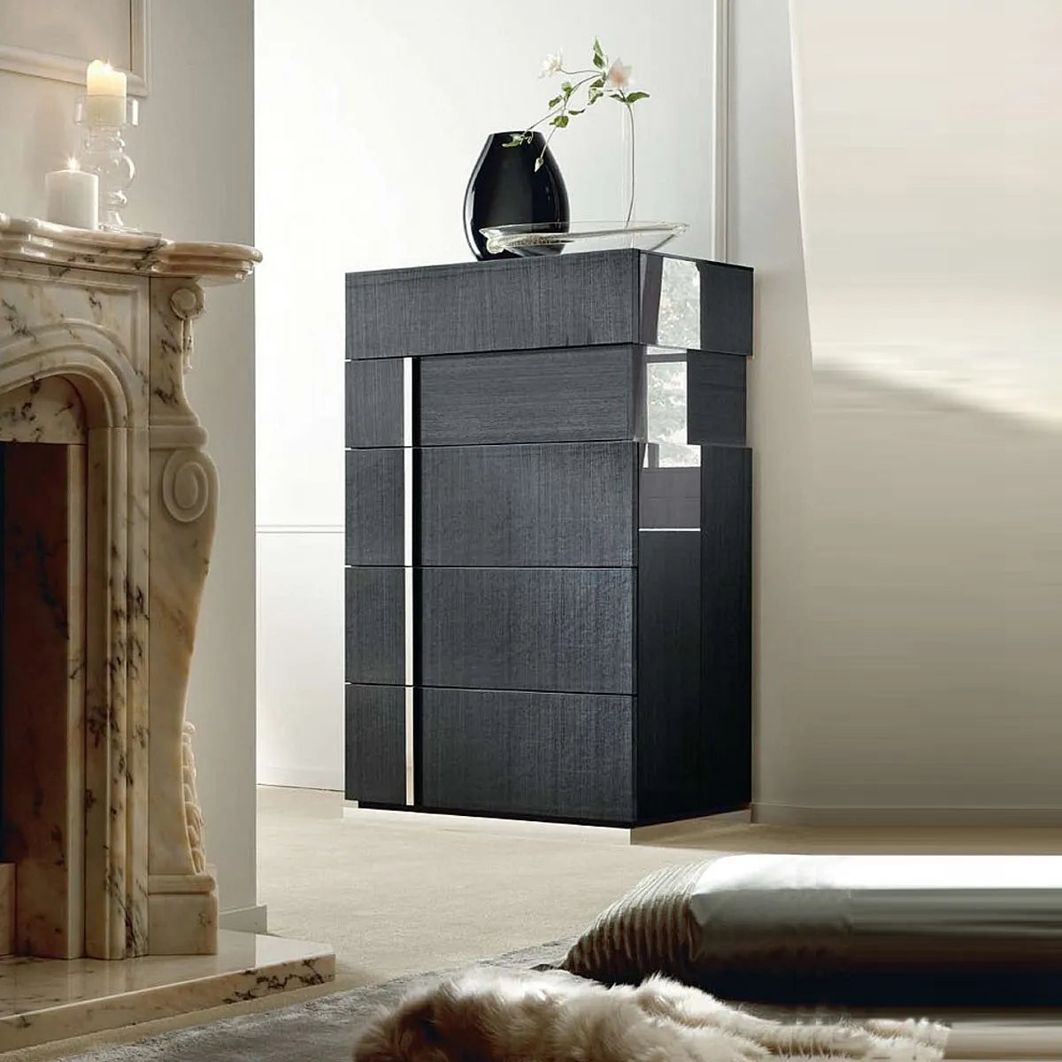 Semanario Montecarlo. Muebles Italianos