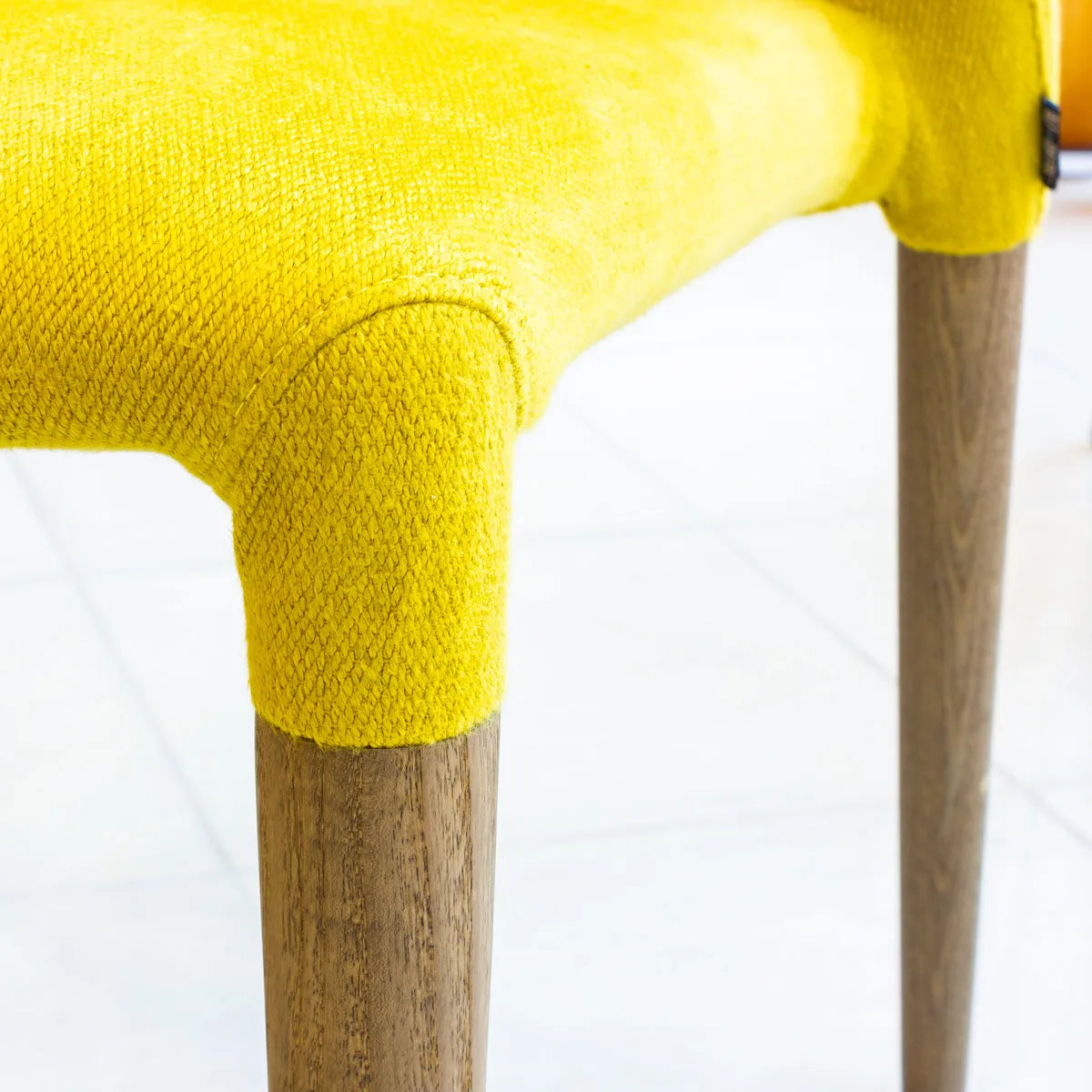 Silla Karol wood. Muebles Italianos