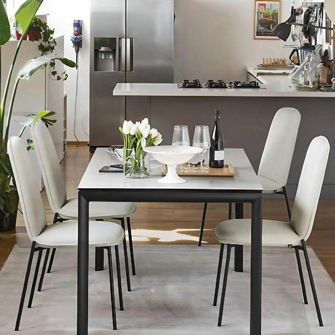 Silla italiana para comedor Riley apilable. Muebles Italianos