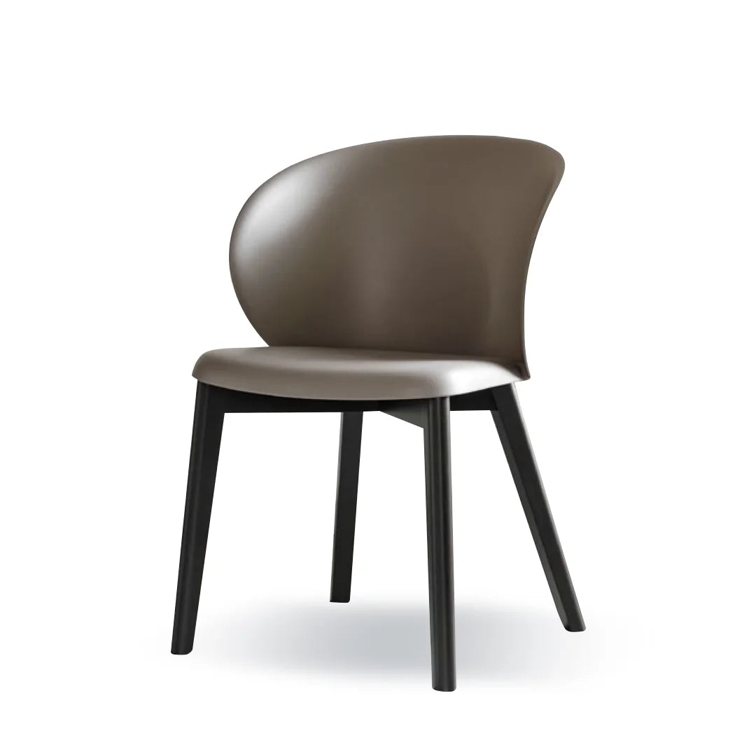 Silla sustentable Tuka con base de madera. Muebles Italianos