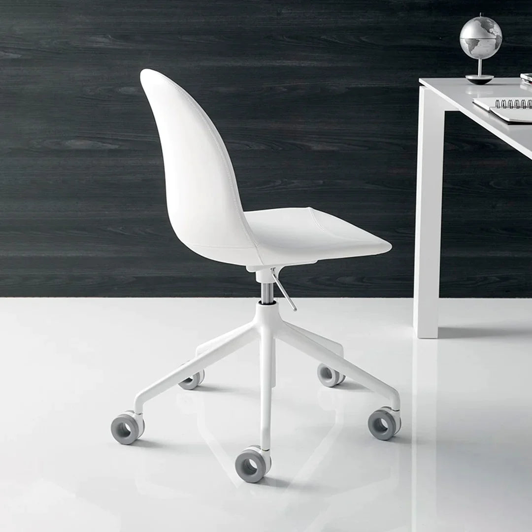 Silla Academy tipo Piel con Ruedas para Oficina. Muebles Italianos
