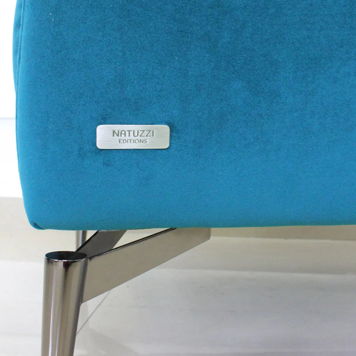 Sillón Felicita en terciopelo. Muebles Italianos