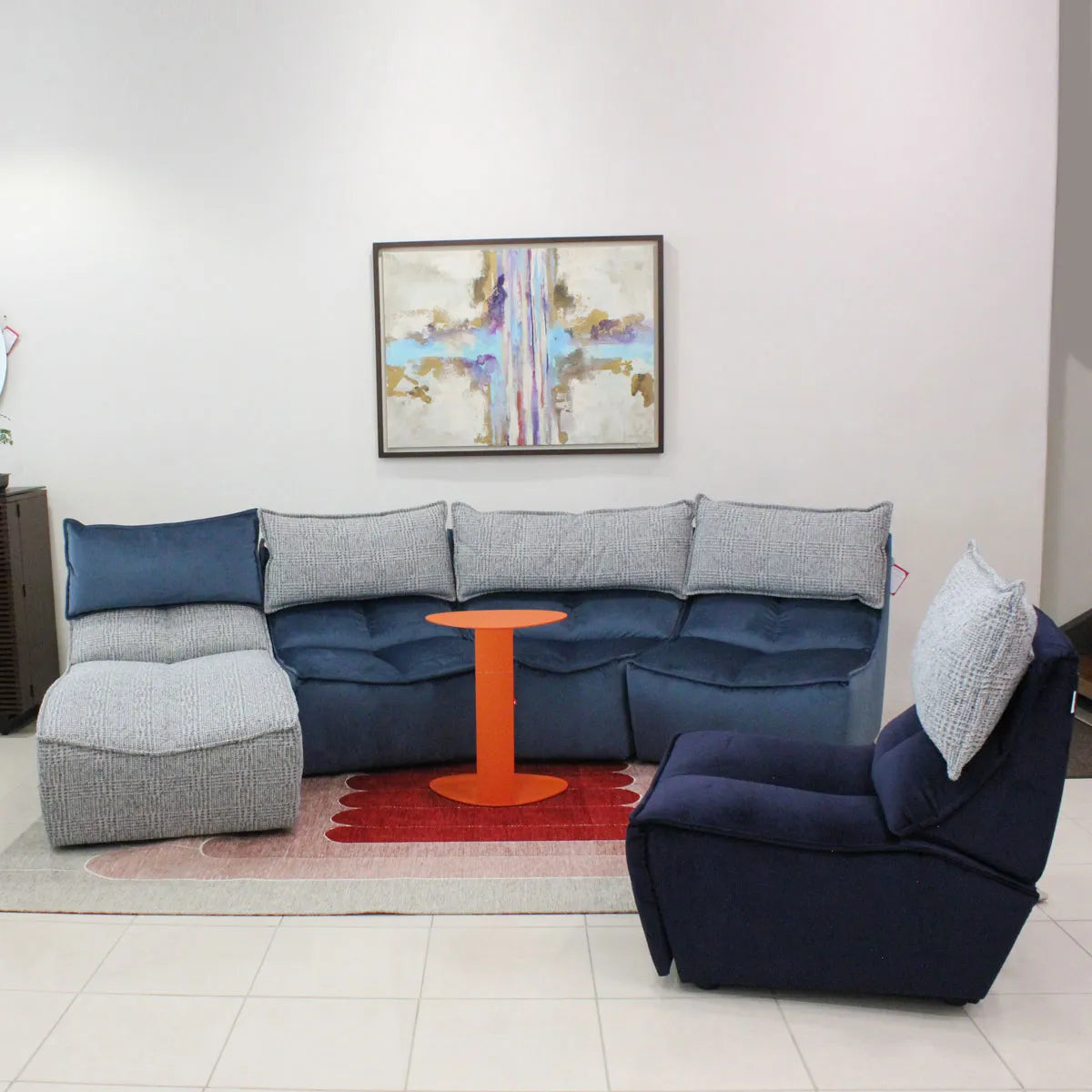 Sillón Hip Hop Reclinable en terciopelo. Muebles Italianos