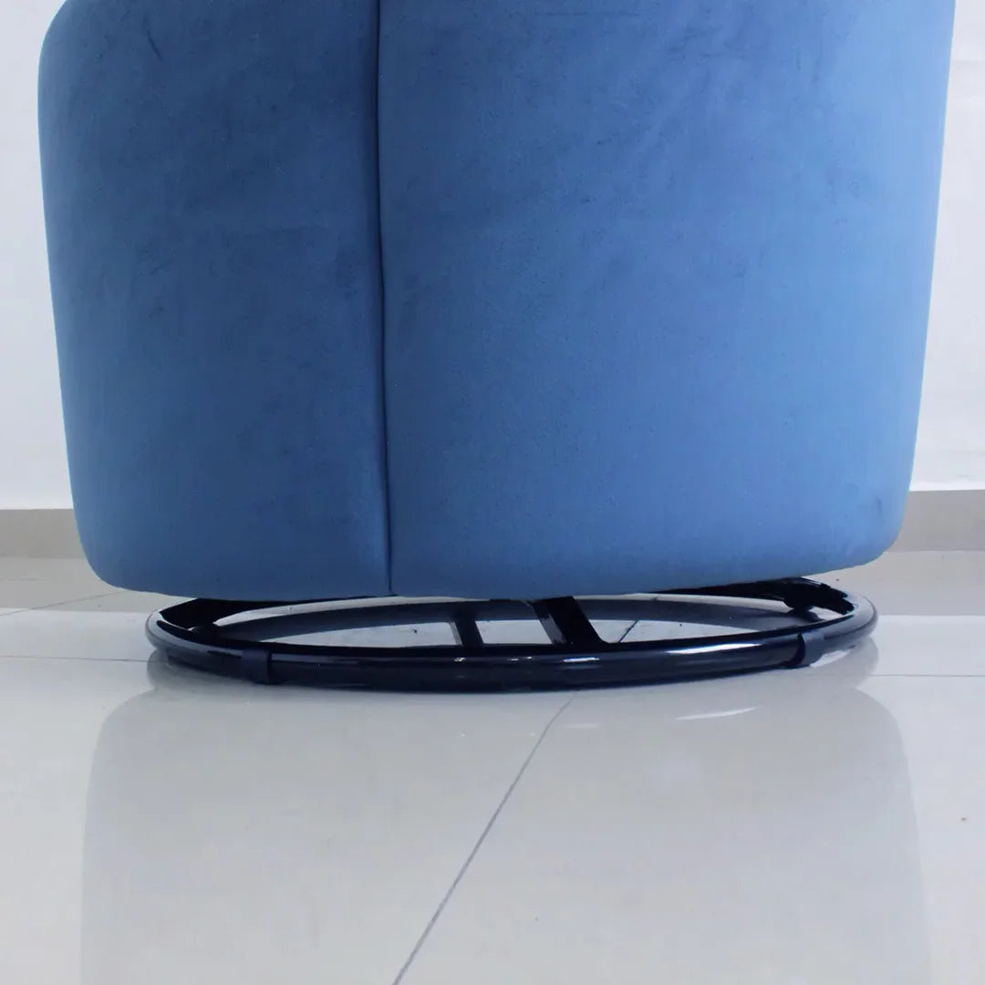 Sillón World giratorio en terciopelo. Muebles Italianos