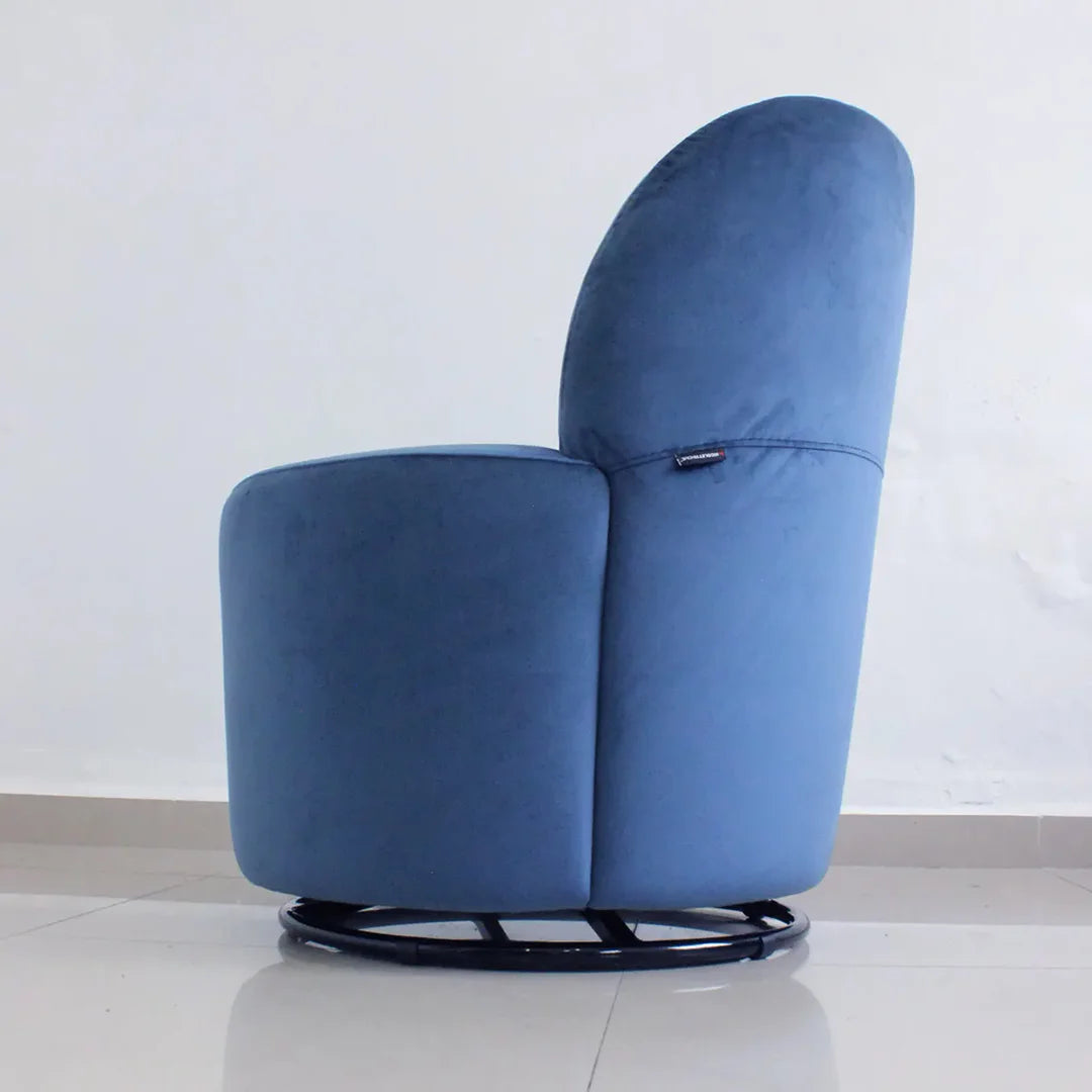 Sillón World giratorio en terciopelo. Muebles Italianos