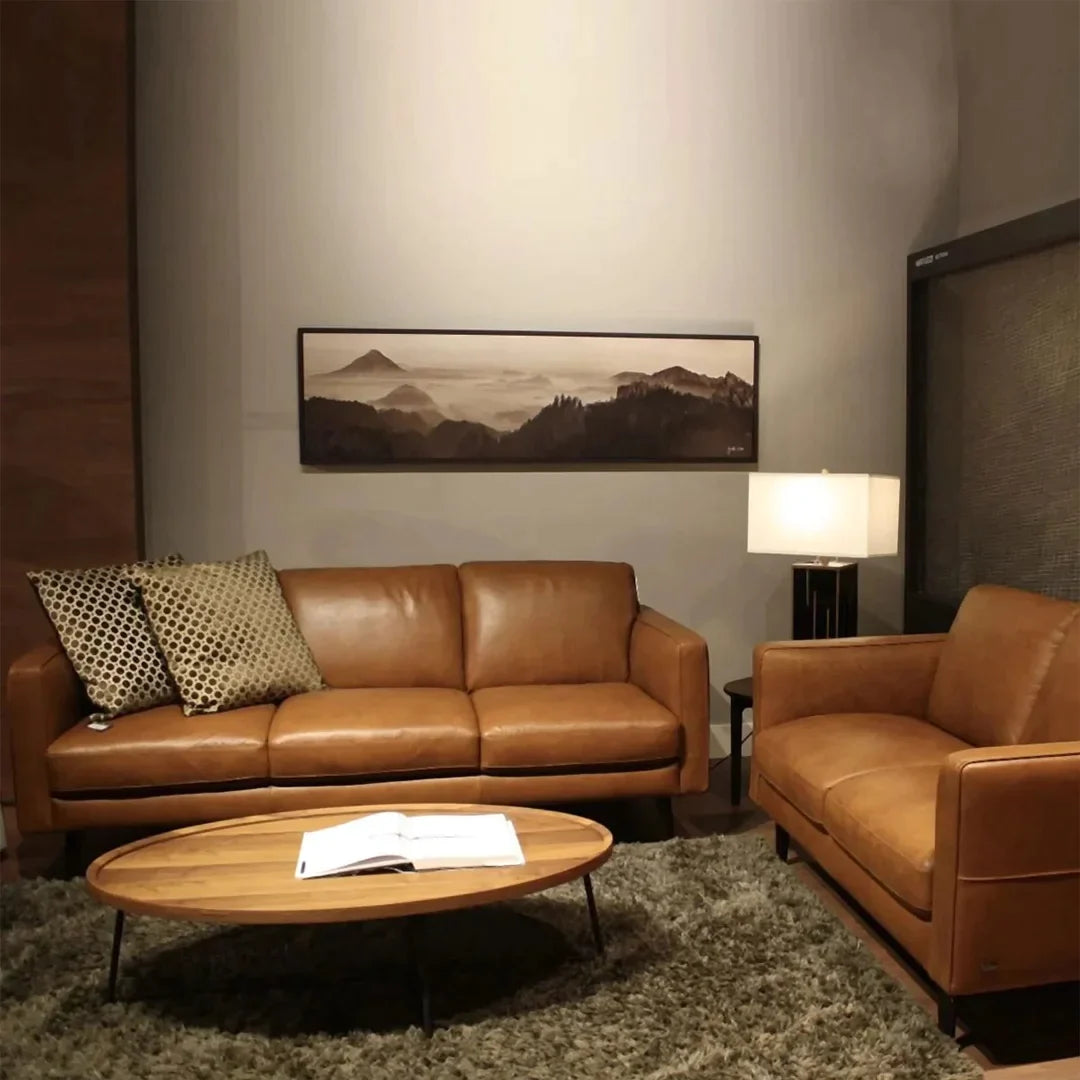 Sofá largo Destrezza en piel. Muebles Italianos