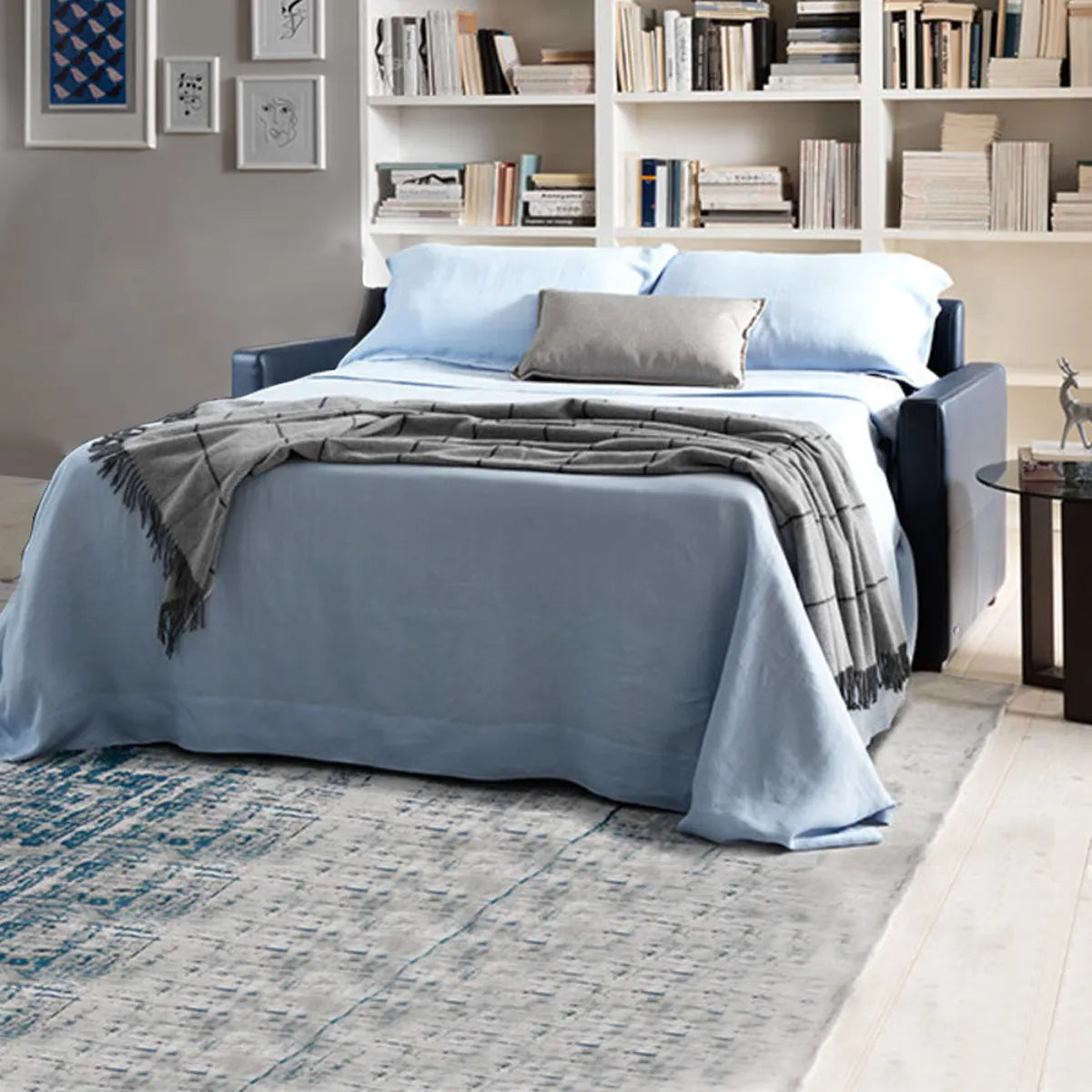 Sofá cama Fascino en piel. Muebles Italianos