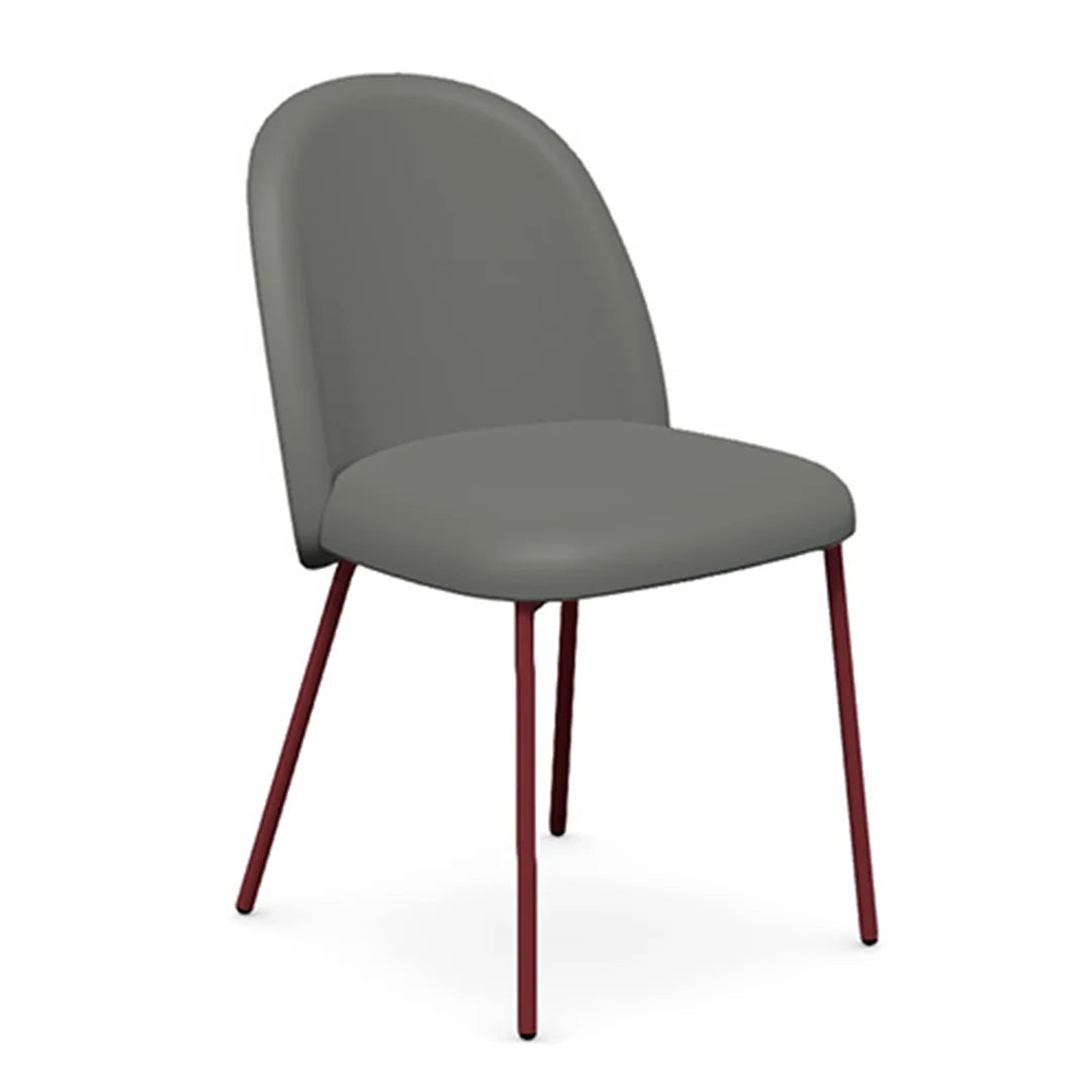 Silla de diseño Italiano Tuka tipo piel. Muebles Italianos variant