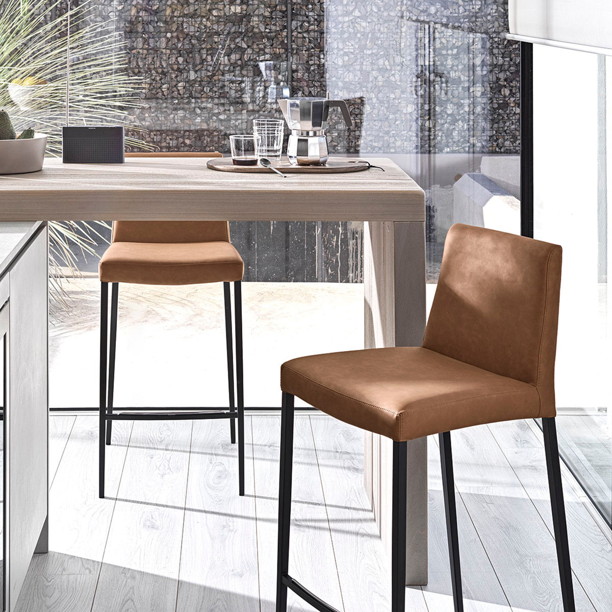 Banco Aida de Tipo Piel para cocina. Muebles Italianos