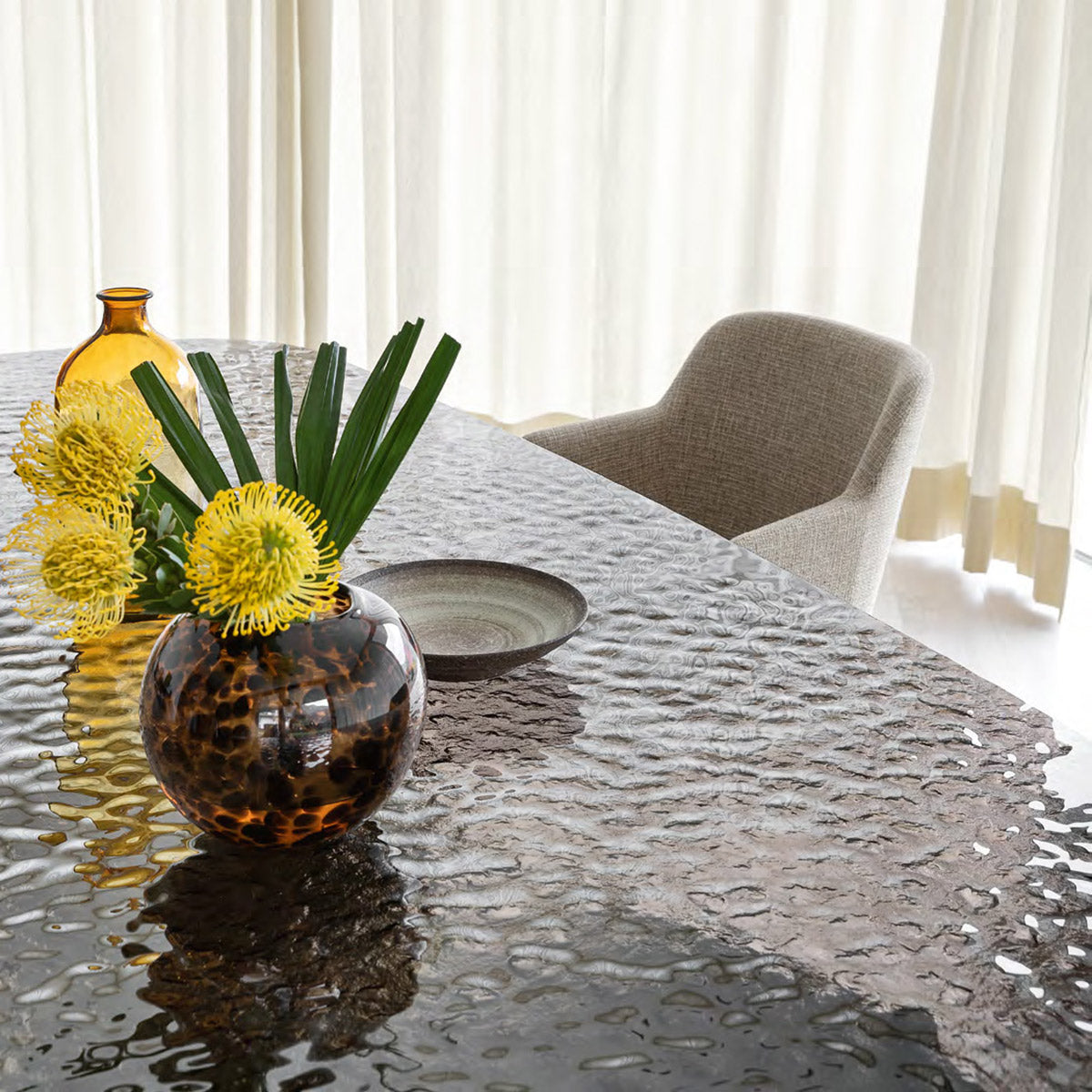 Mesa Fija Breeze Base Metal 300 cm