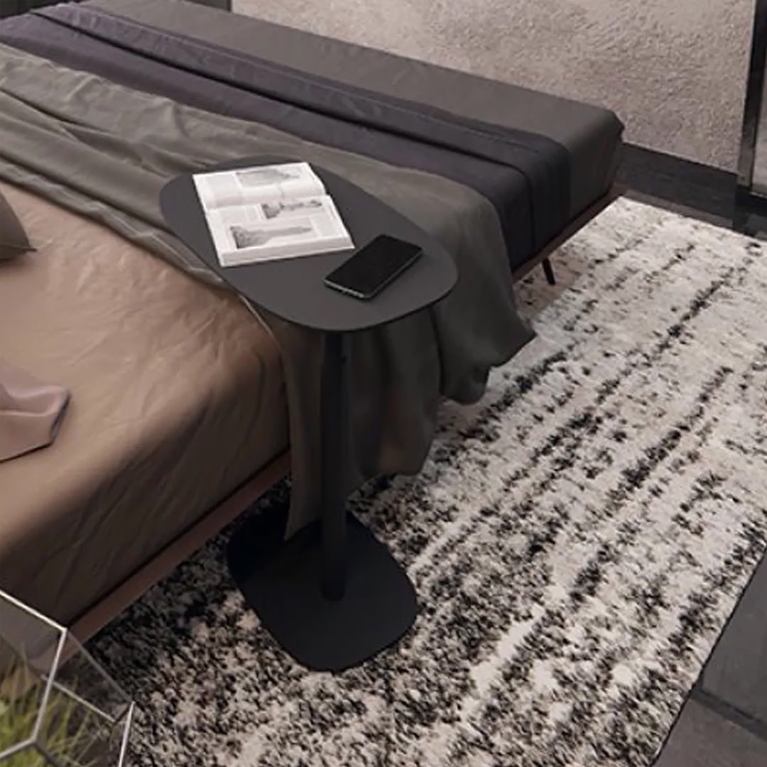 Mesa de apoyo ajustable Serif. Muebles Italianos