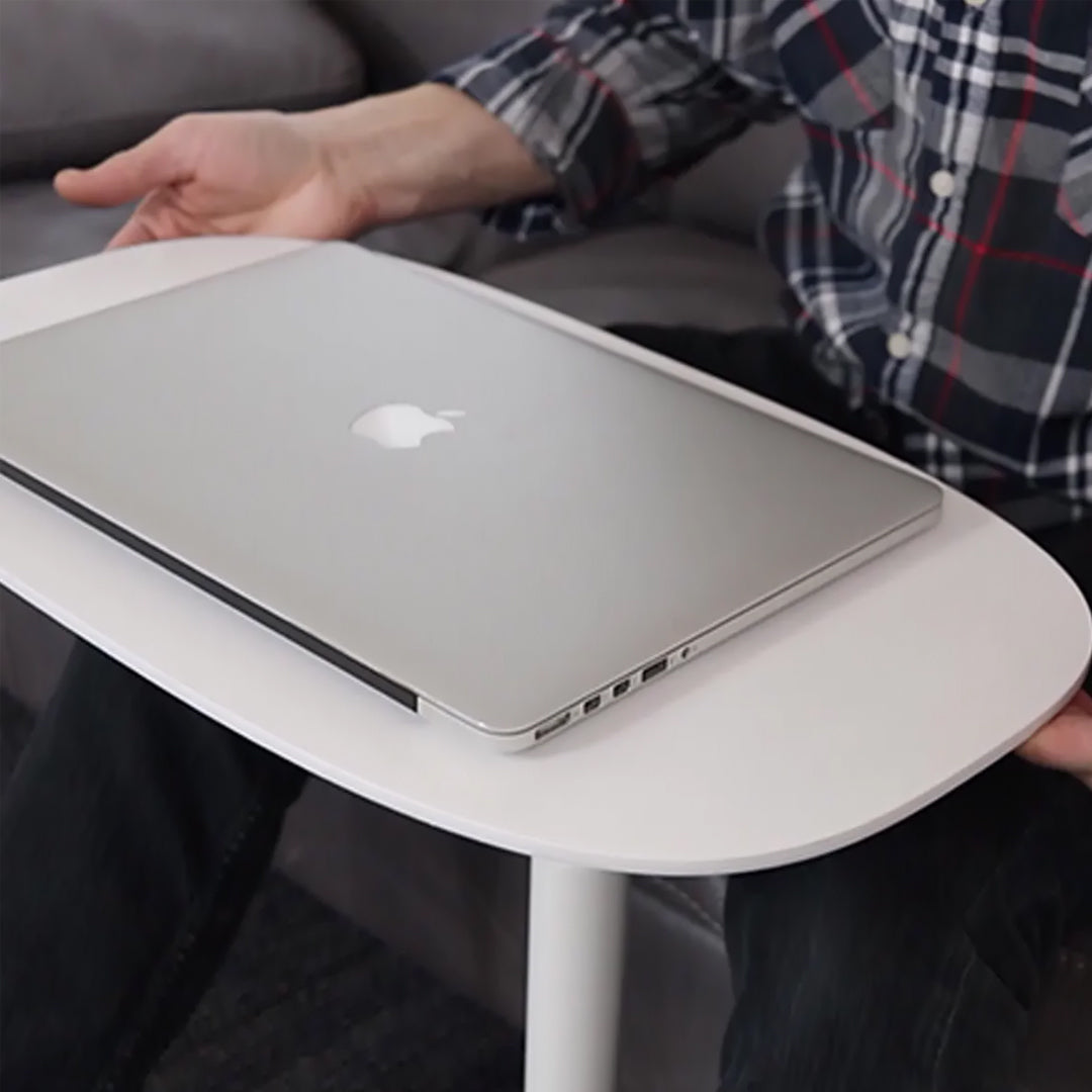 Mesa de apoyo ajustable Serif. Muebles Italianos