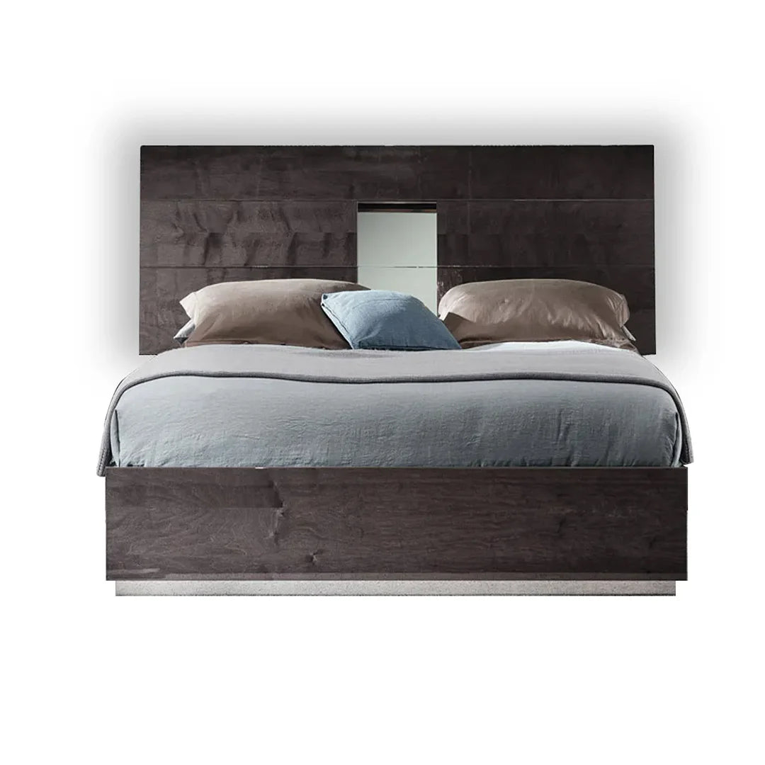 Cama Heritage king size. Muebles Italianos