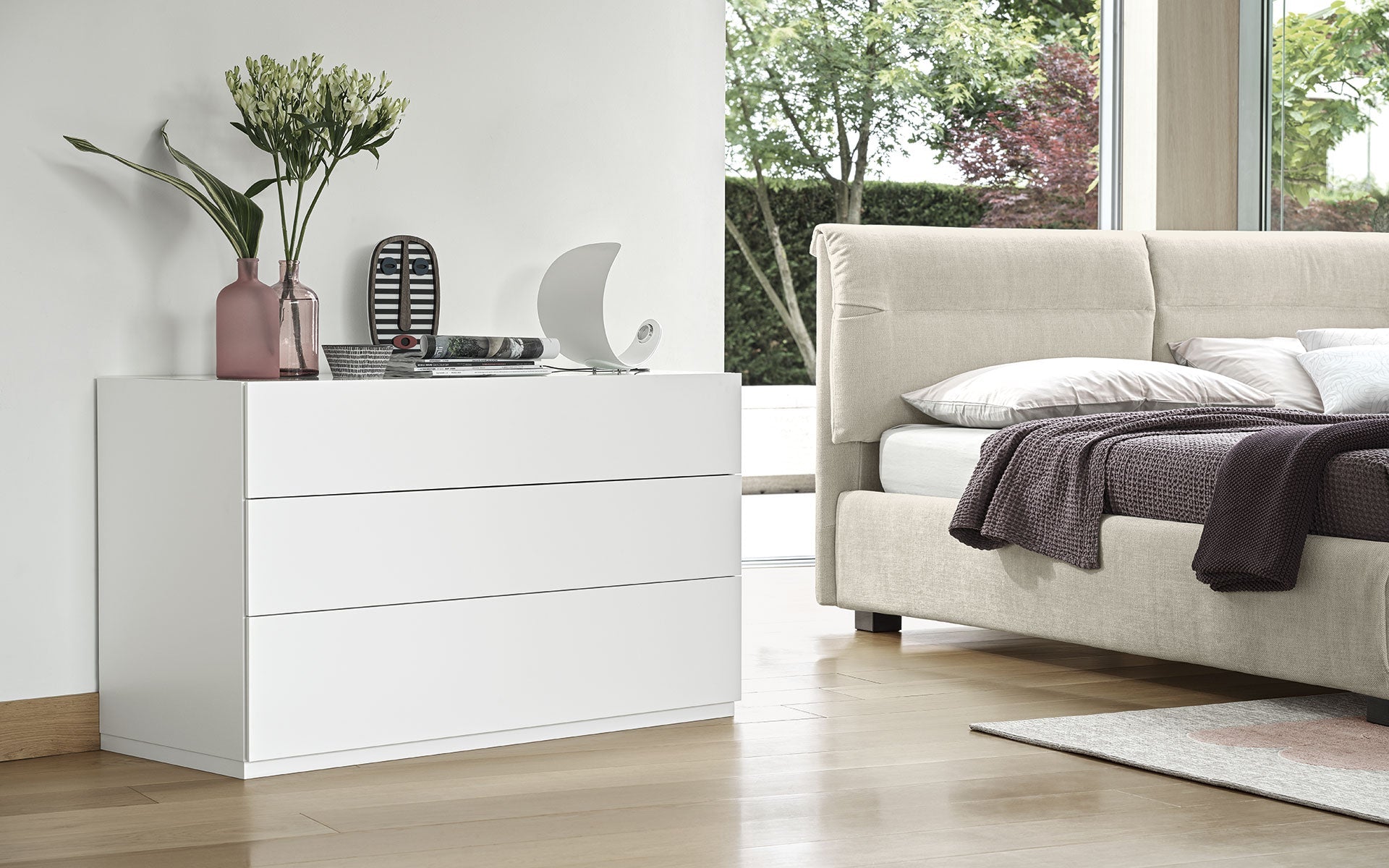 City. Muebles Italianos