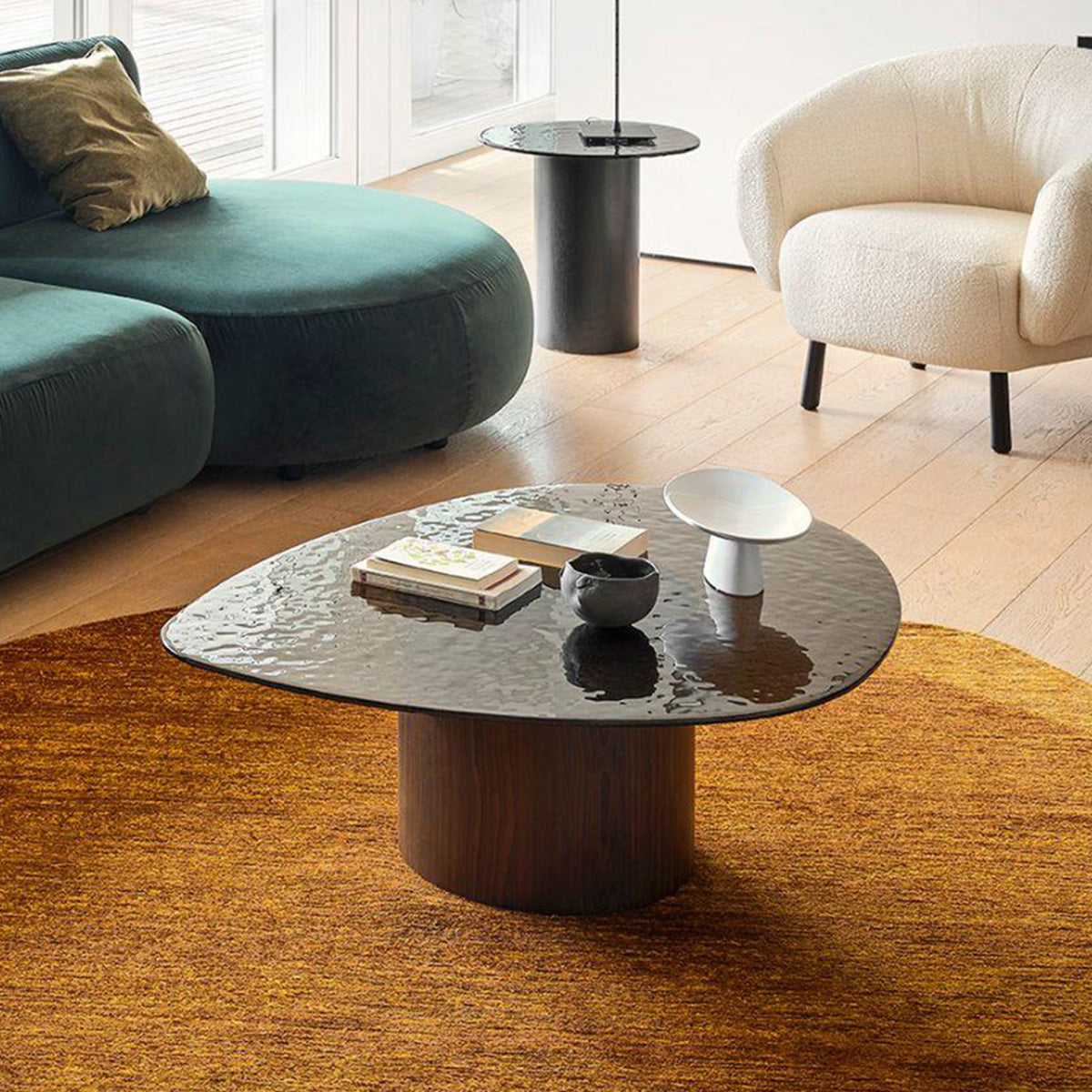 mushroom b. Muebles Italianos