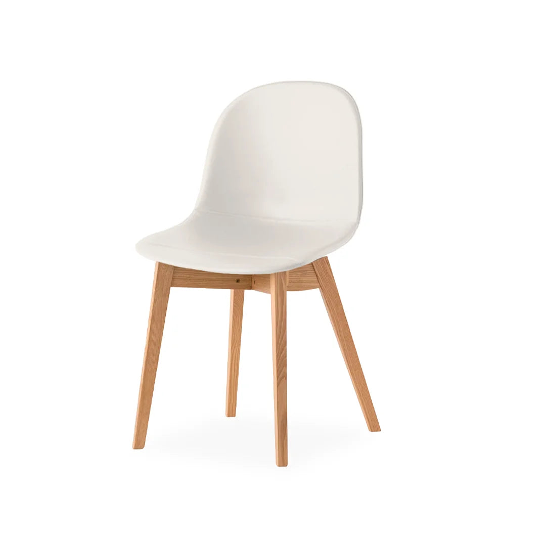 Silla de base de madera Academy tipo piel para Comedor. Muebles Italianos variant