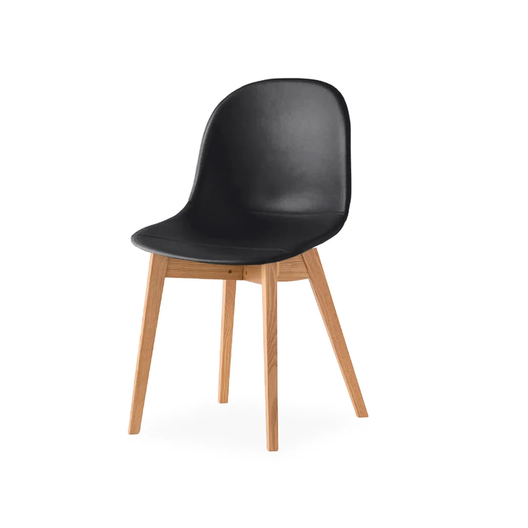 Silla de base de madera Academy tipo piel para Comedor. Muebles Italianos variant