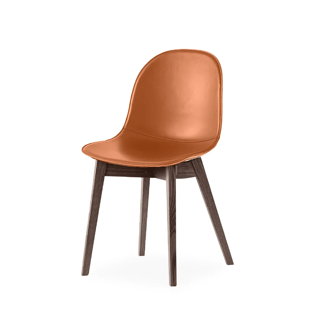 Silla de base de madera Academy de cuero para Comedor. Muebles Italianos variant