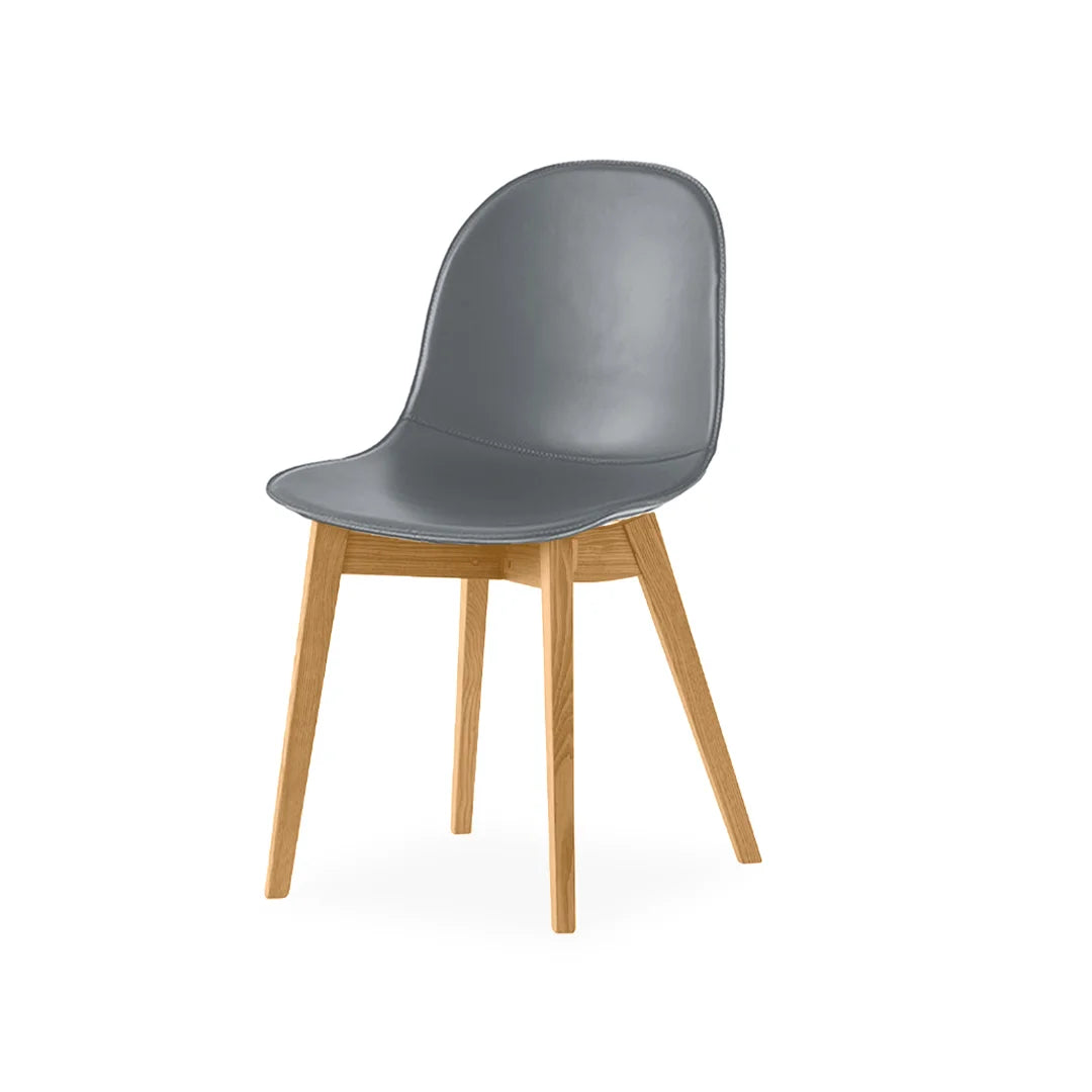 Silla de base de madera Academy de cuero para Comedor. Muebles Italianos variant