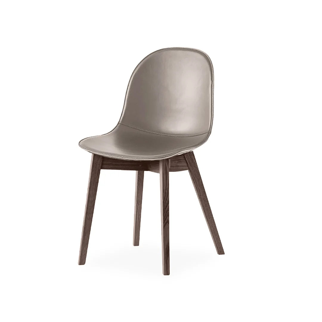 Silla de base de madera Academy de cuero para Comedor. Muebles Italianos variant
