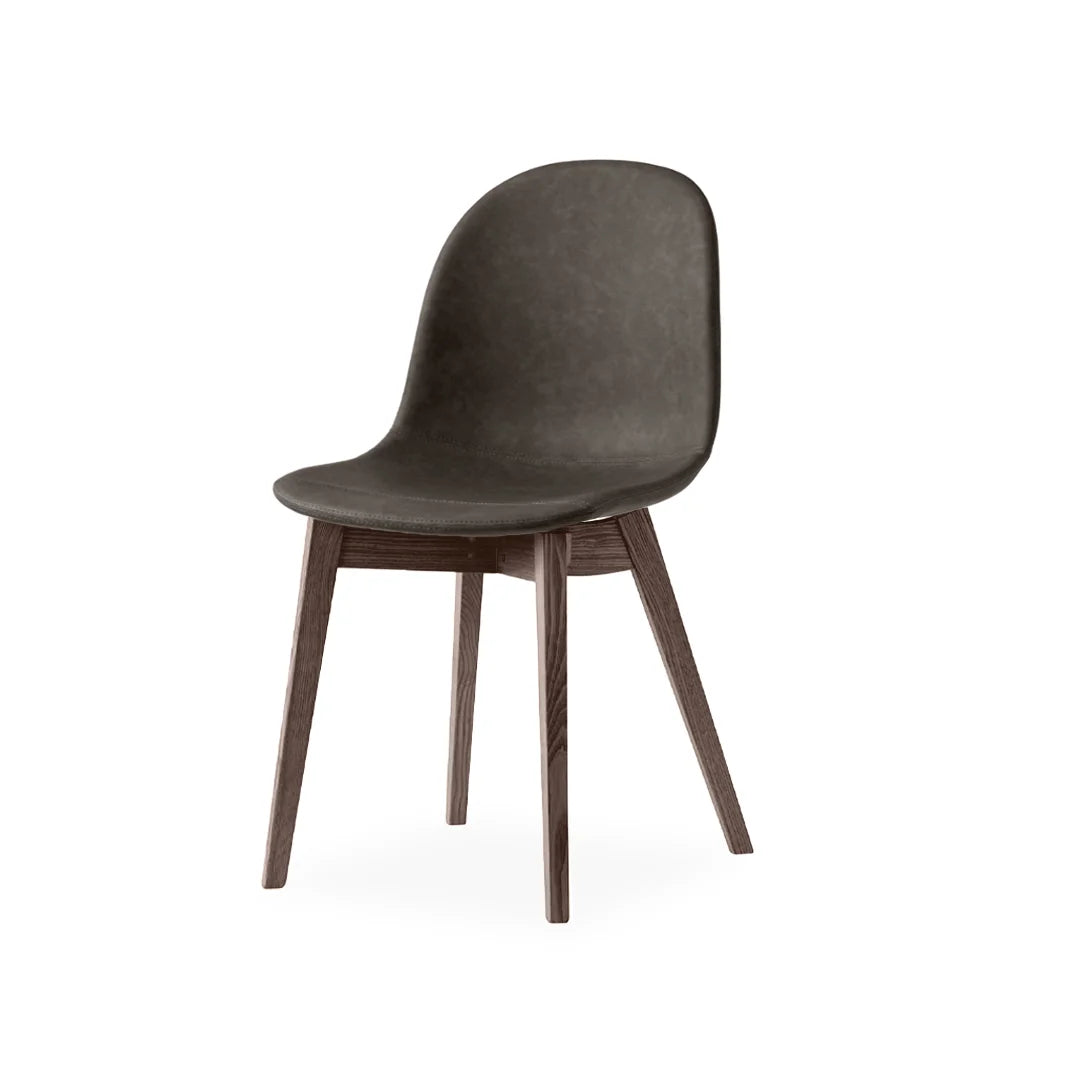 Silla de base de madera Academy tipo piel para Comedor. Muebles Italianos variant