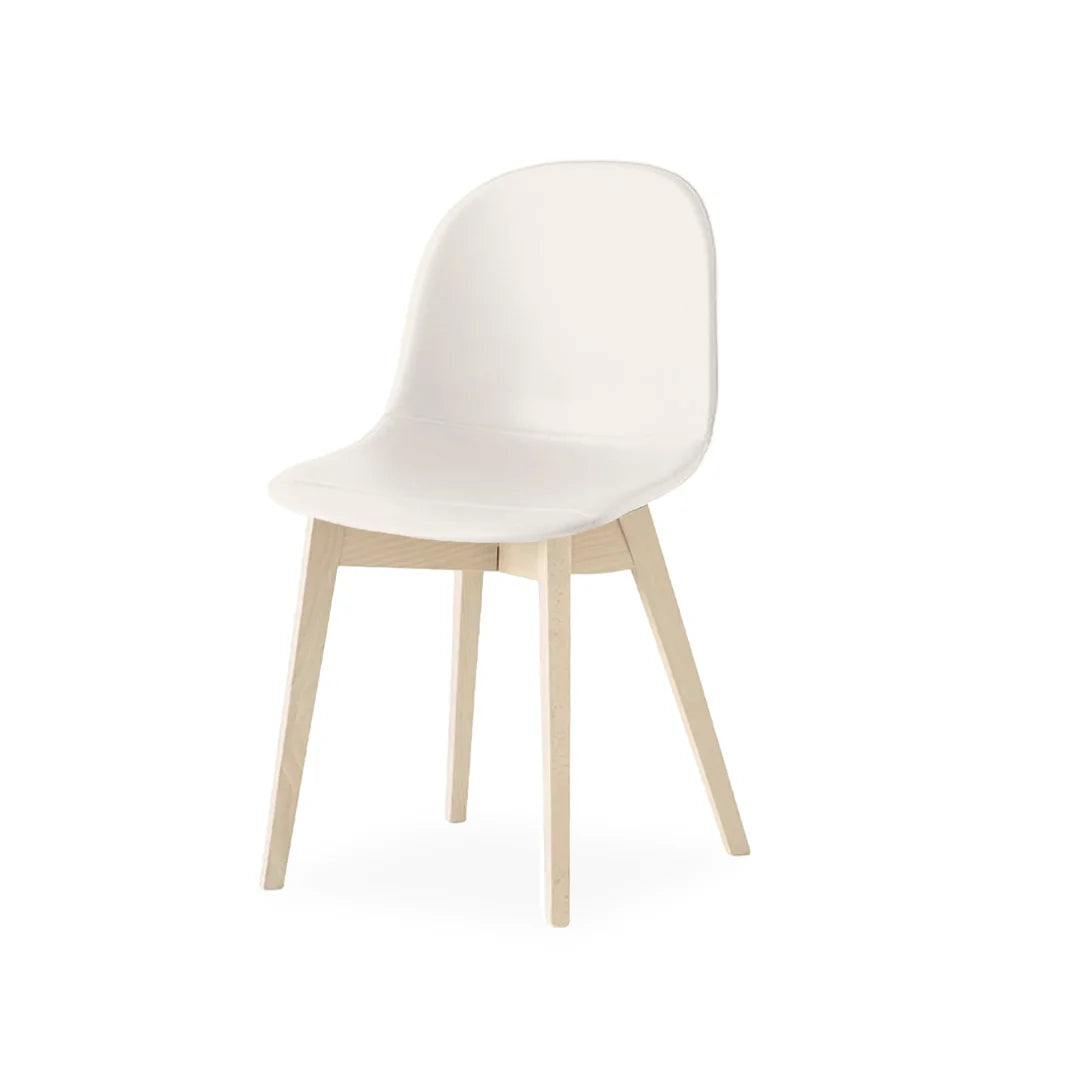 Silla de base de madera Academy tipo piel para Comedor. Muebles Italianos variant