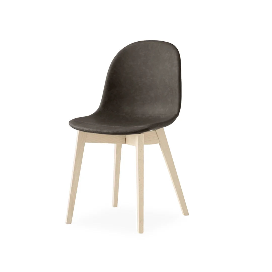 Silla de base de madera Academy tipo piel para Comedor. Muebles Italianos variant