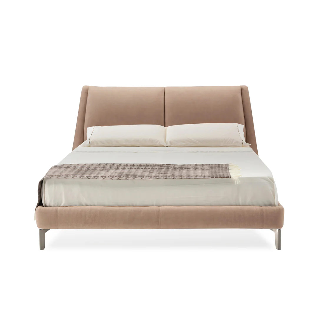 Cama Cuzco Natuzzi Queen Size piel Le Mans rosa beige