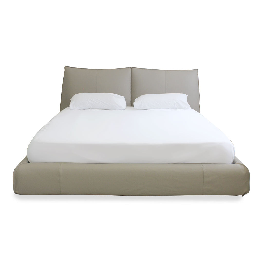 Cama Lunare Natuzzi King Size piel Beige ahumado