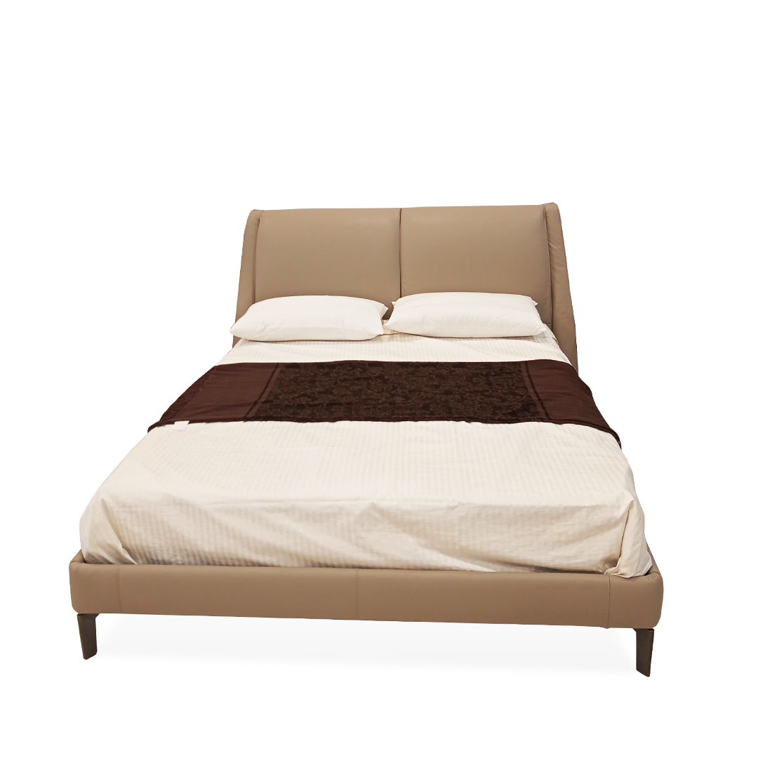 Cama Queen Size Cuzco Natuzzi piel Café Latte