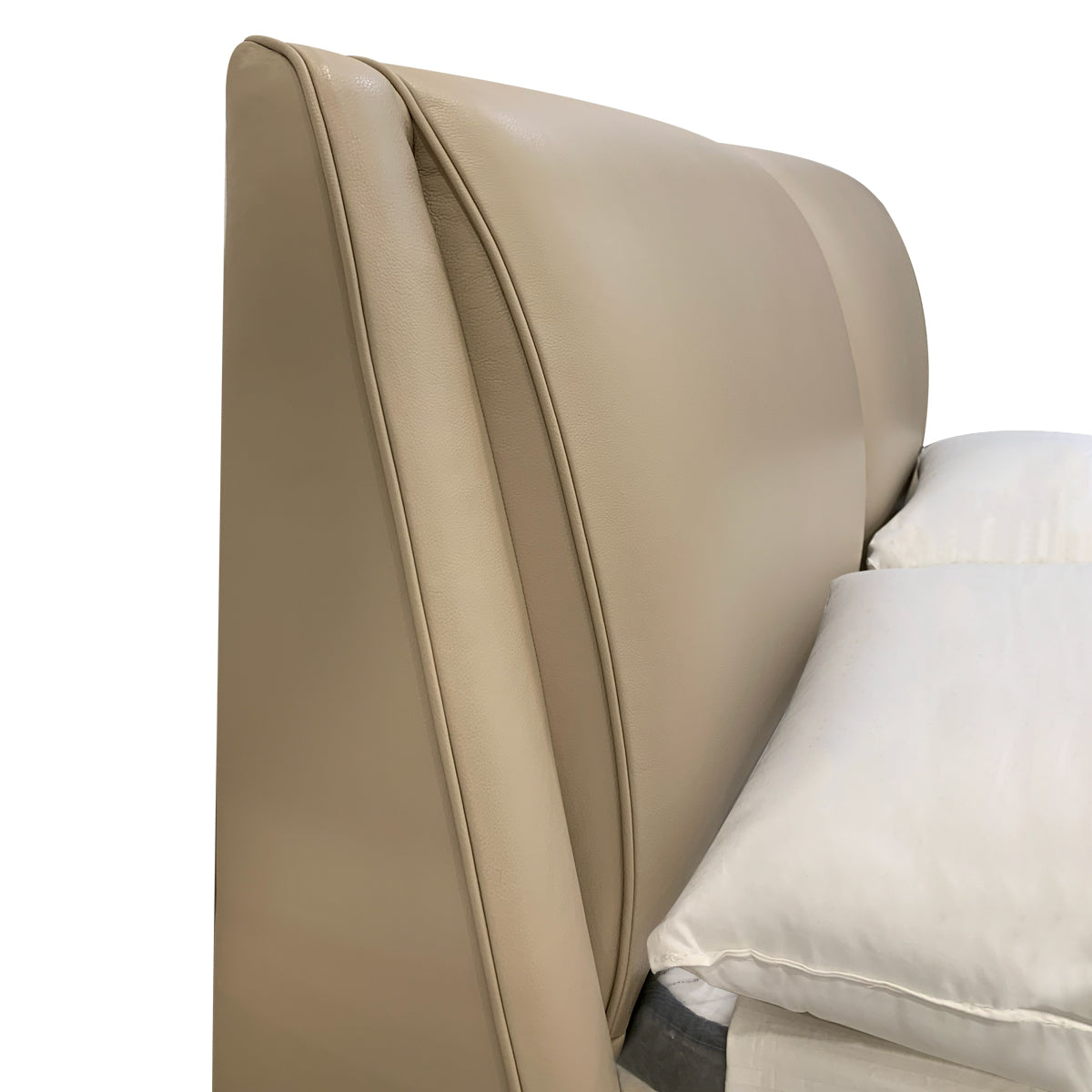 Cama Queen Size Cuzco Natuzzi piel Café Latte