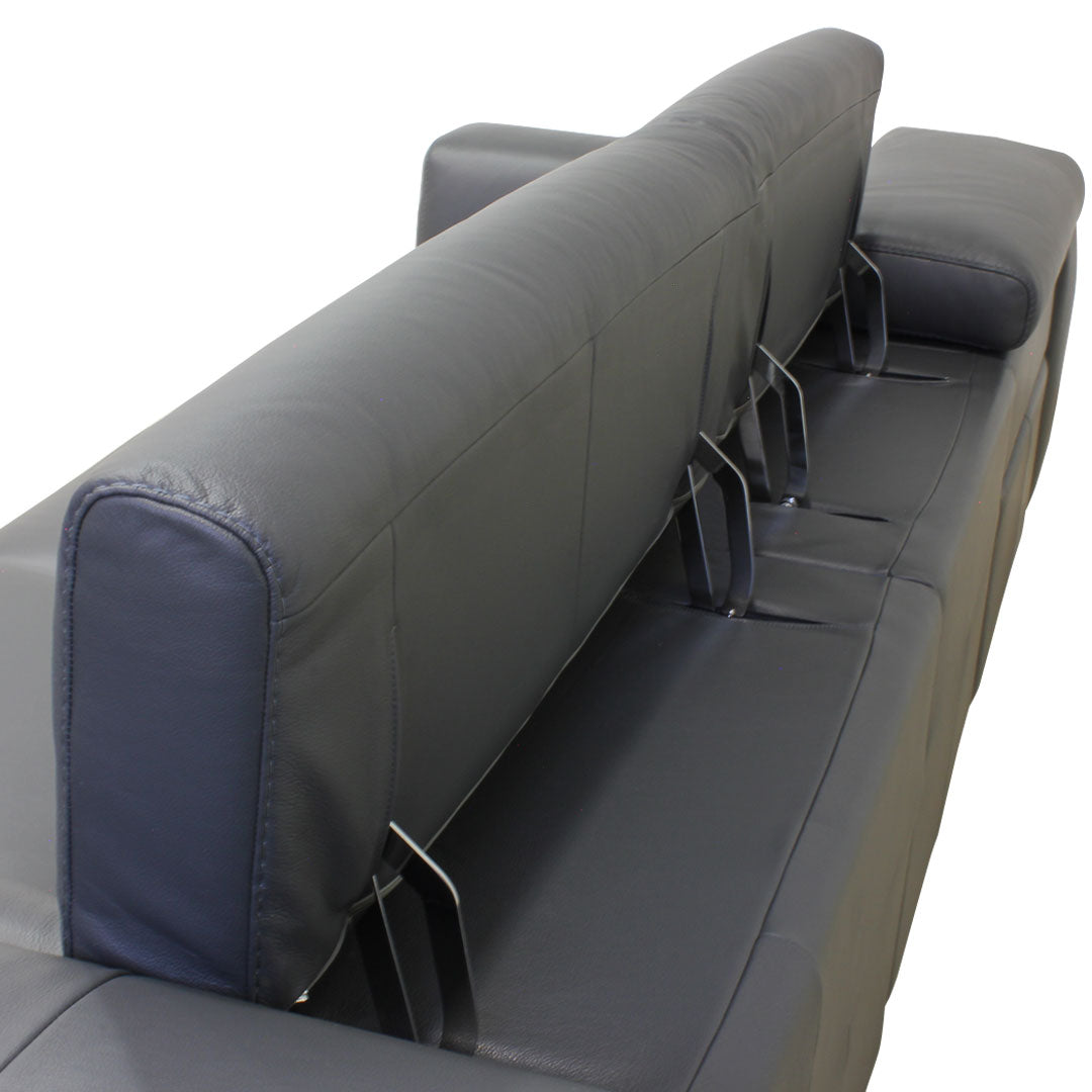 Esquinero Pensiero Natuzzi de piel antracita