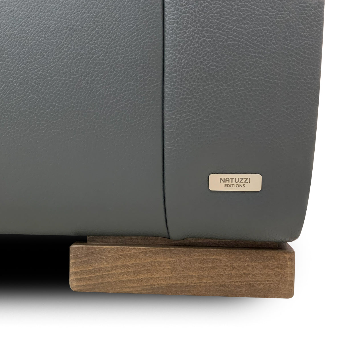 Sofá Reclinable 3 plazas Forza Natuzzi en piel Antracita