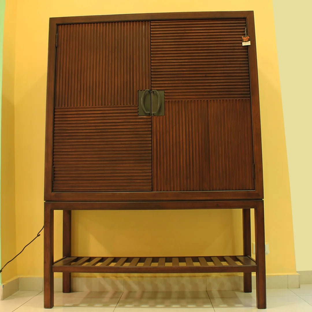 GABINETE BAR SILHOUETTE ELEGANTE MODERNO